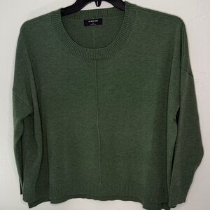 Elegant Forest Green Crew Neck Sweater